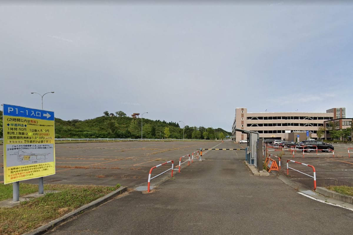 Akita Airport Parking lot no.1