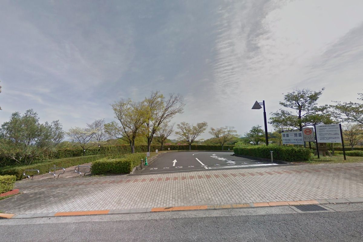 Takamatsu Aiport Prefectual Parking